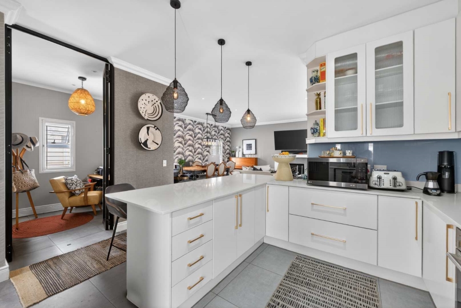 4 Bedroom Property for Sale in Parklands North Western Cape